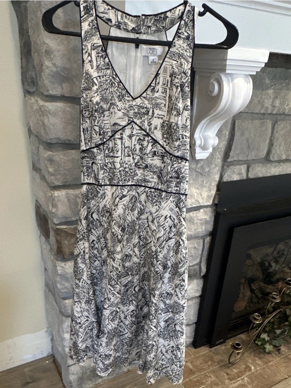 LOFT Black & White Scenic Print V-Neck Midi Dress